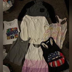 Size Large Women’s Lot